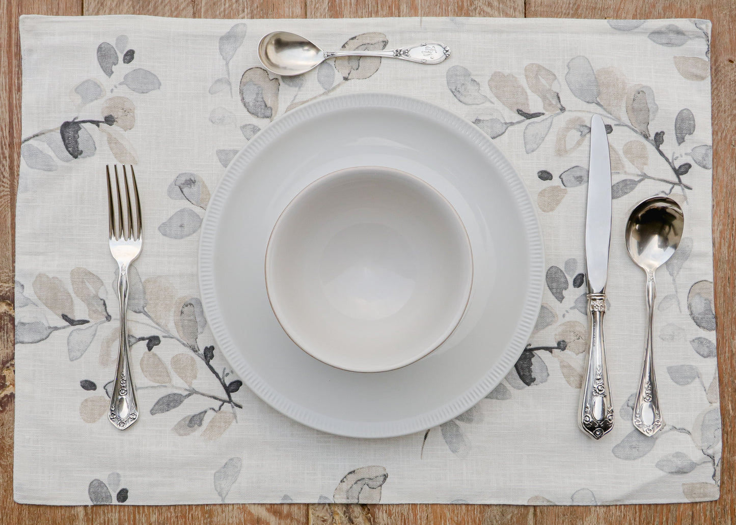 Mantel Individual - Hojitas (Gris)